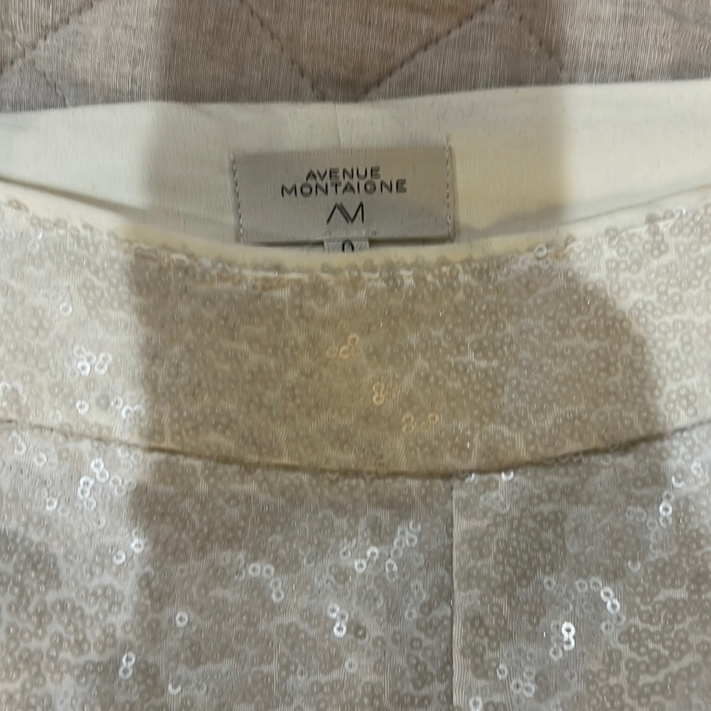 White size 0 Avenue montaigne  bell bottom sequin pants, never worn!
